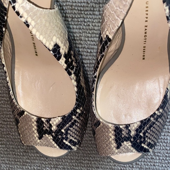 Giuseppe Zanotti Luxury Snakeskin Slingback Heels sz 38.5 - Picture 14 of 16